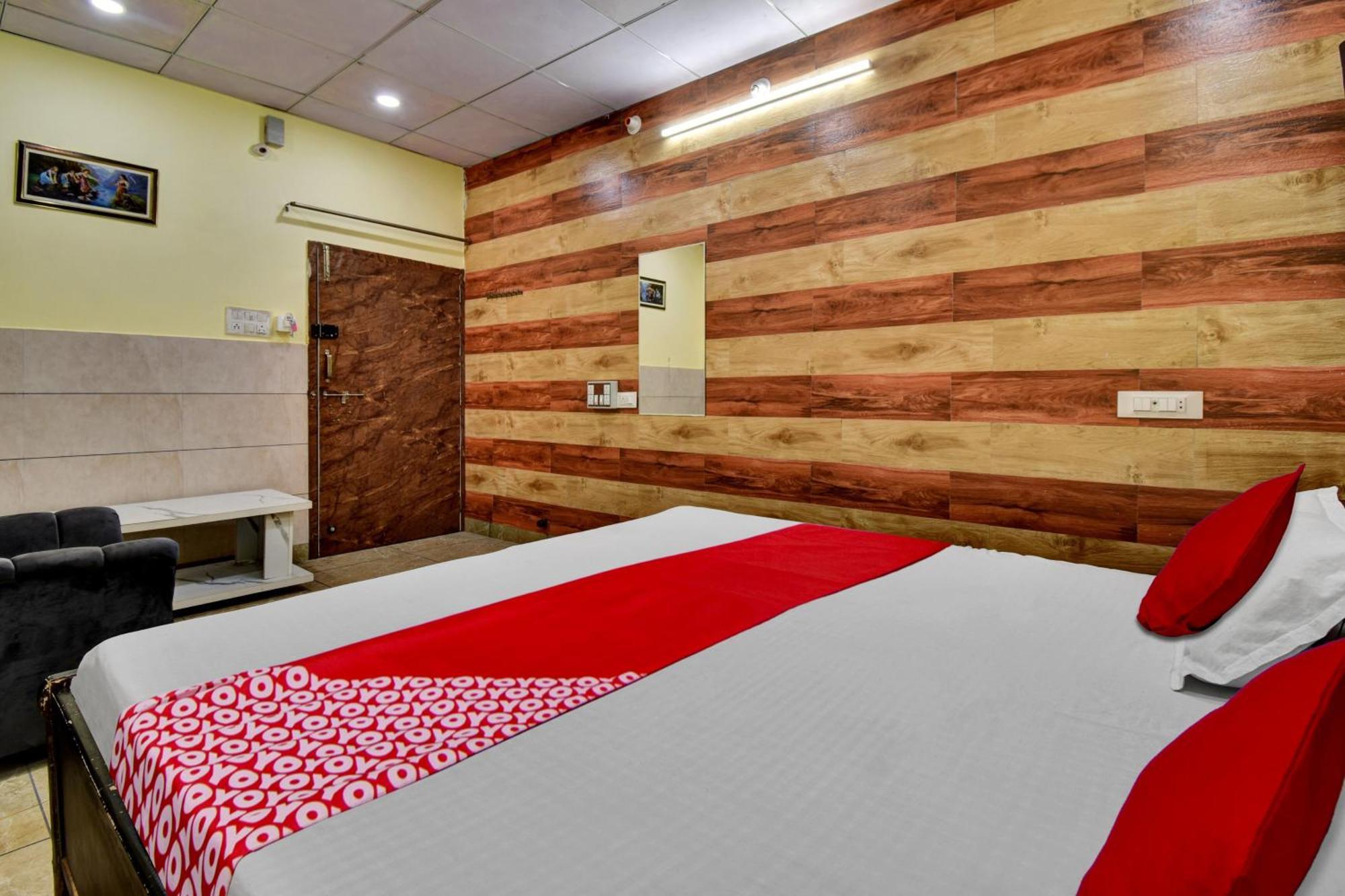 קוטה Oyo Flagship Apna Guest House מראה חיצוני תמונה