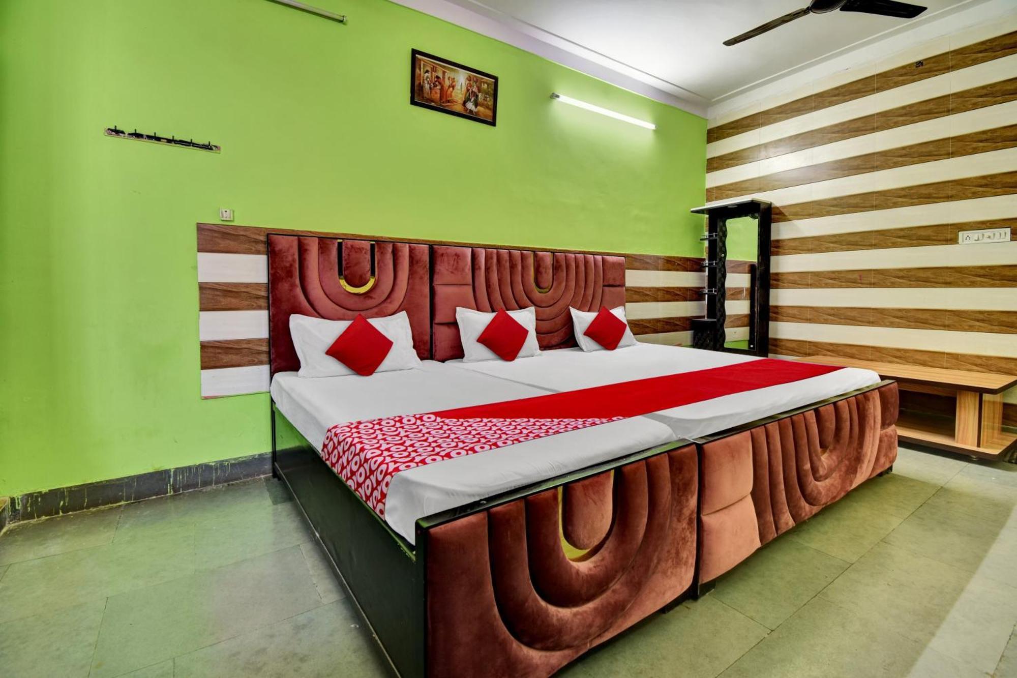 קוטה Oyo Flagship Apna Guest House מראה חיצוני תמונה